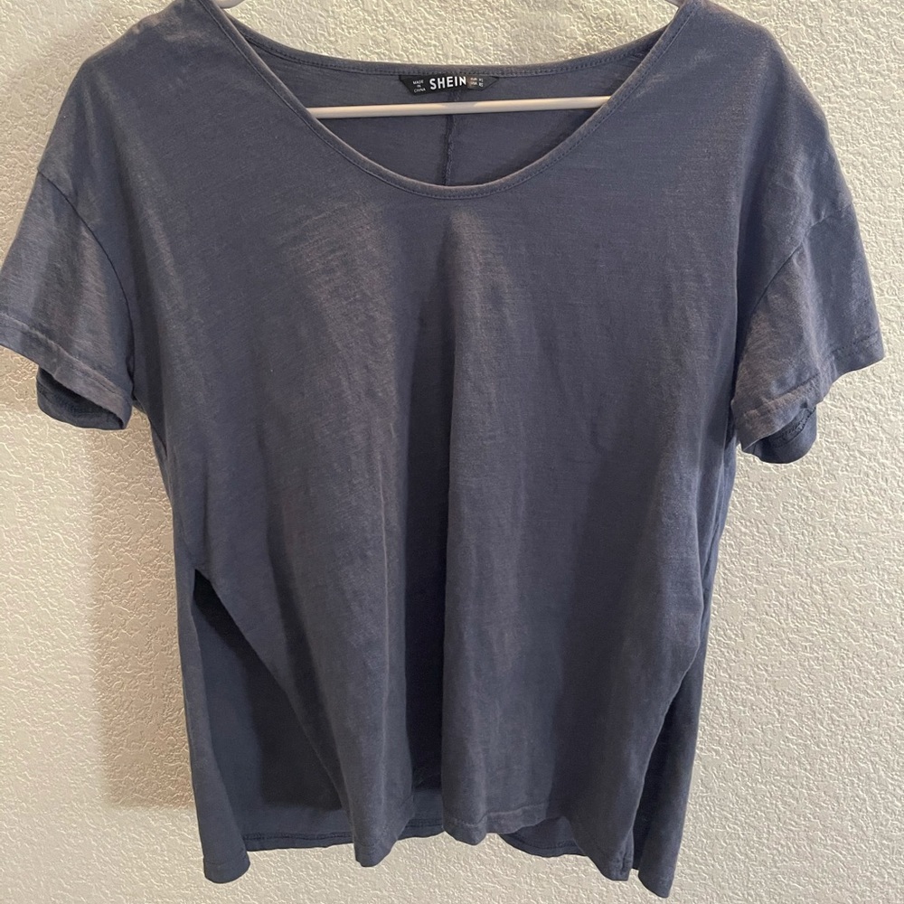 Side slit oversize tee